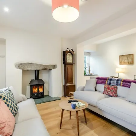 5 Bed In Oc-b32731 Ulpha