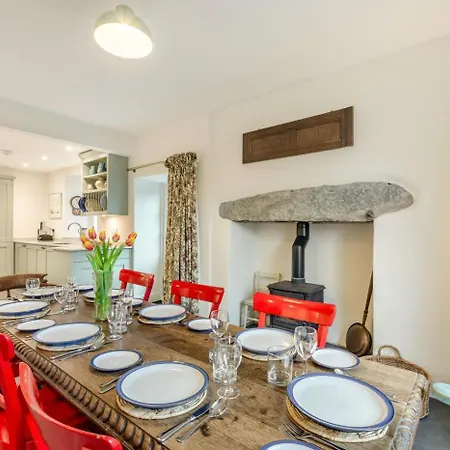 5 Bed In Oc-b32731 Feriehus *